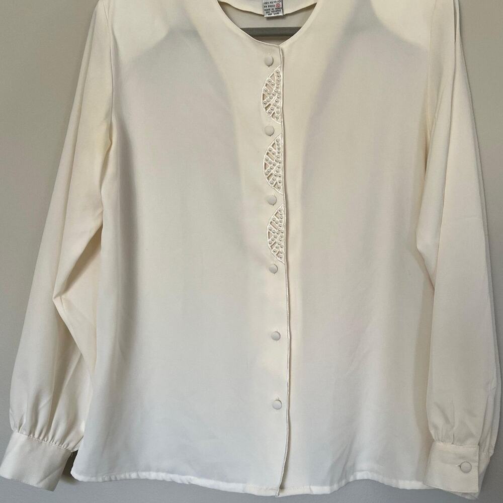 Vintage Claudia Richard Cream Faux Pearl Cutout Blouse Size 10 - Picture 2 of 7